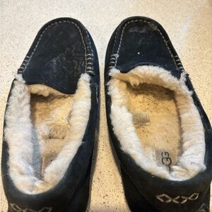 UGG Men's Black Loafers with Plush Lining
